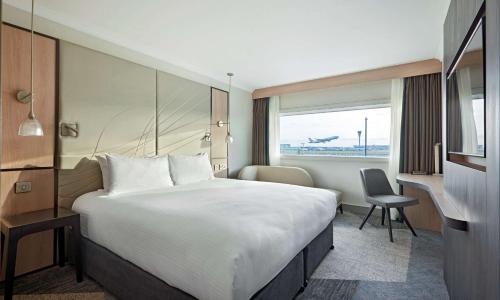 hyatt place london heathrow airport