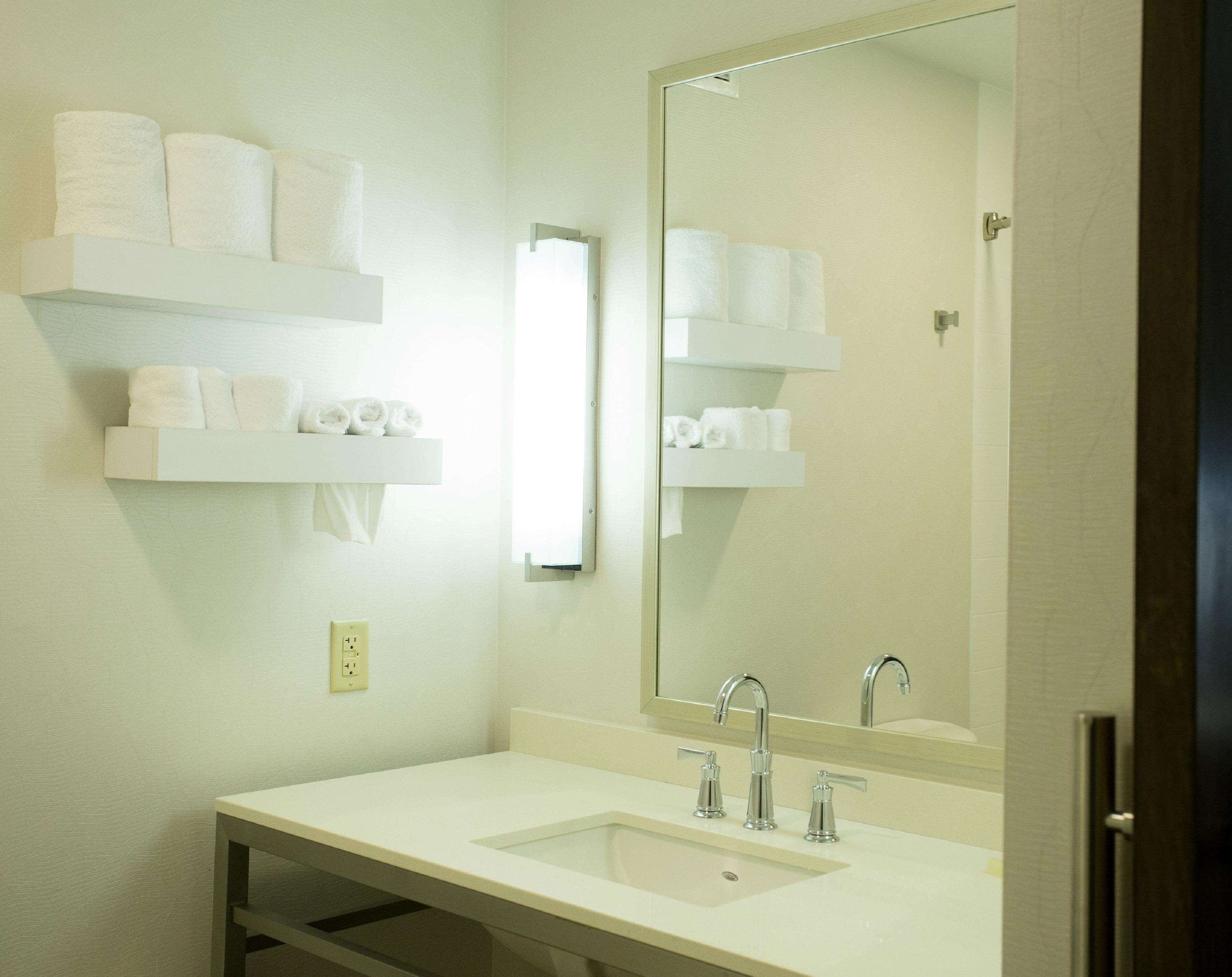 hilton garden inn bentonville rogers