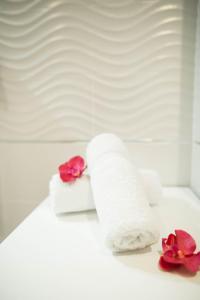 hotel restaurant sanary holidays and work