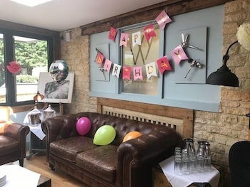 the wychwood inn