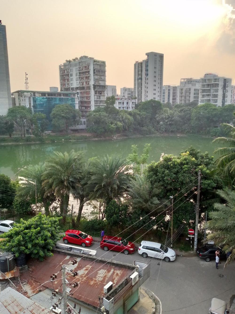 hotel lake view plaza