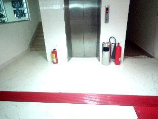 hotel lake view plaza