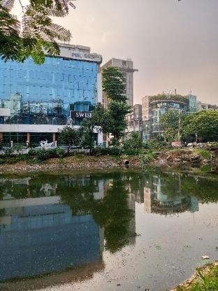 hotel lake view plaza