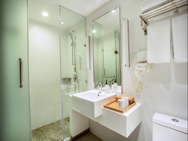 ji hotel shanghai railway station west tianmu road