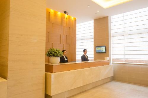 ji hotel shanghai railway station west tianmu road