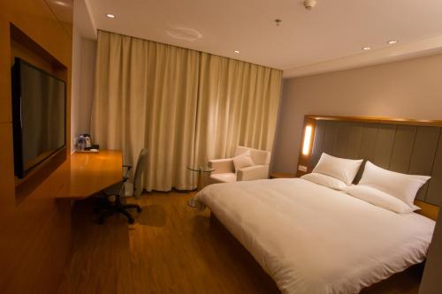 ji hotel shanghai railway station west tianmu road