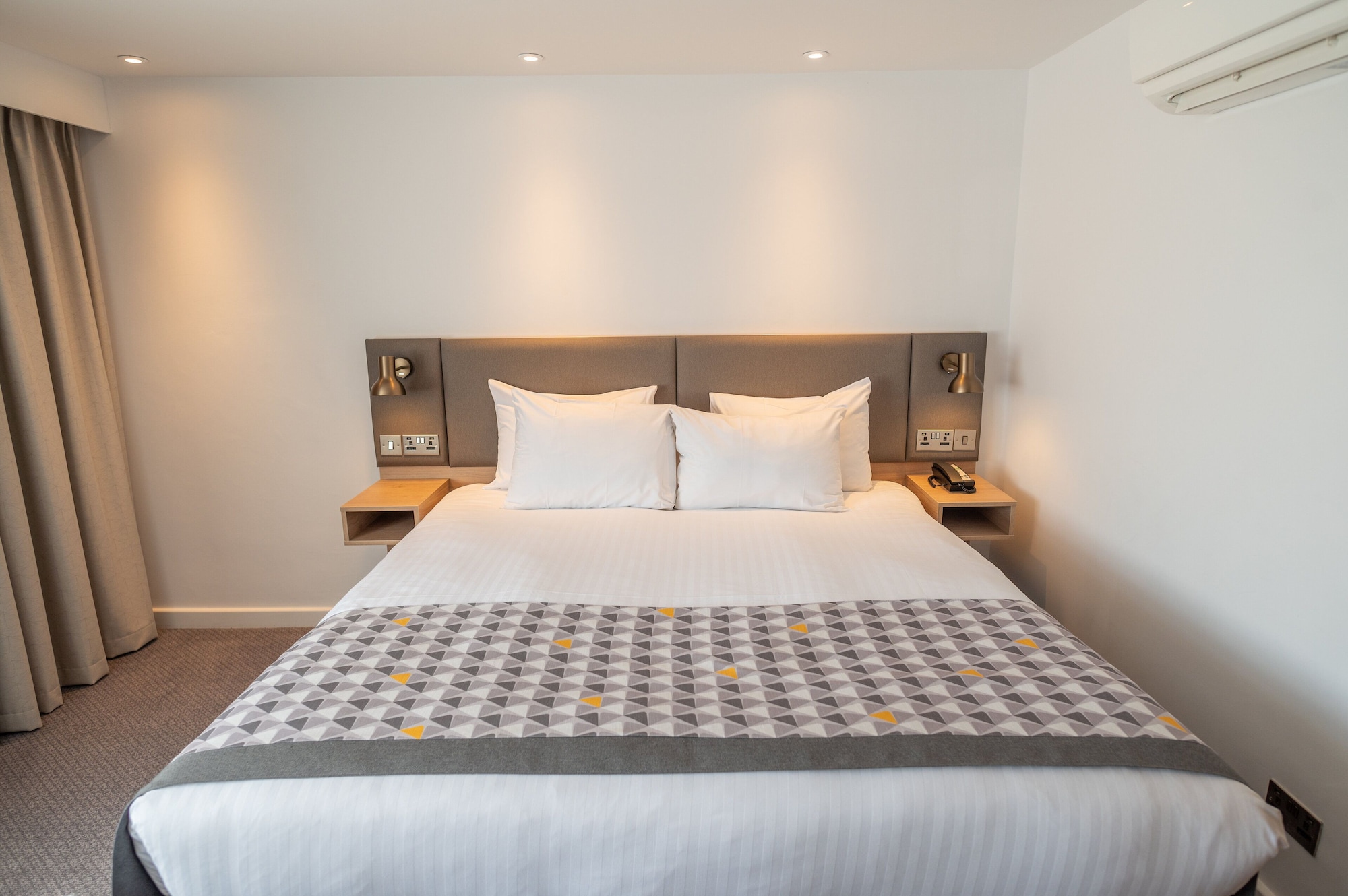 holiday inn leicester wigston by ihg