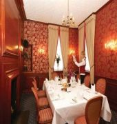the three swans hotel market harborough leicestershire