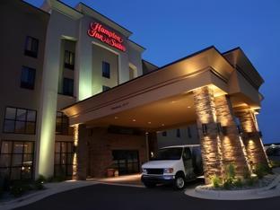hampton inn and suites billings west i 90