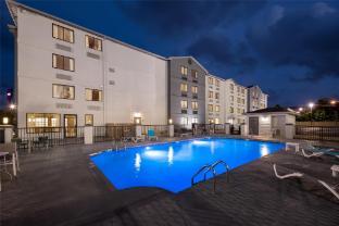 spark by hilton biloxi ocean springs