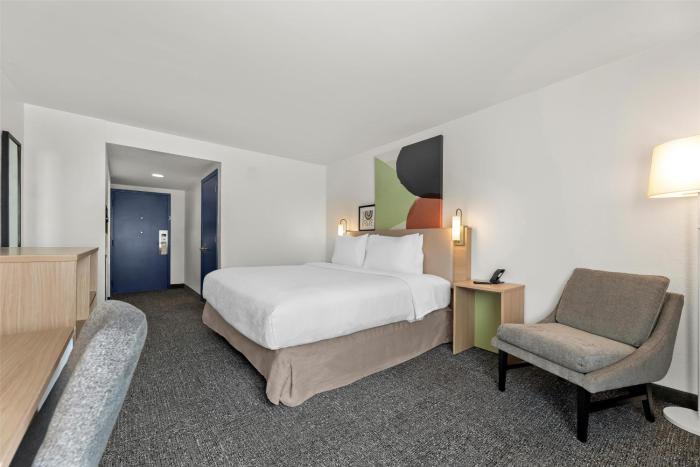 spark by hilton biloxi ocean springs
