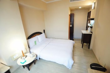 kindness hotel weiwuying