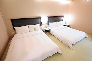 kindness hotel weiwuying