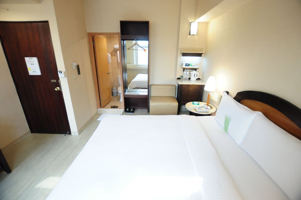 kindness hotel weiwuying