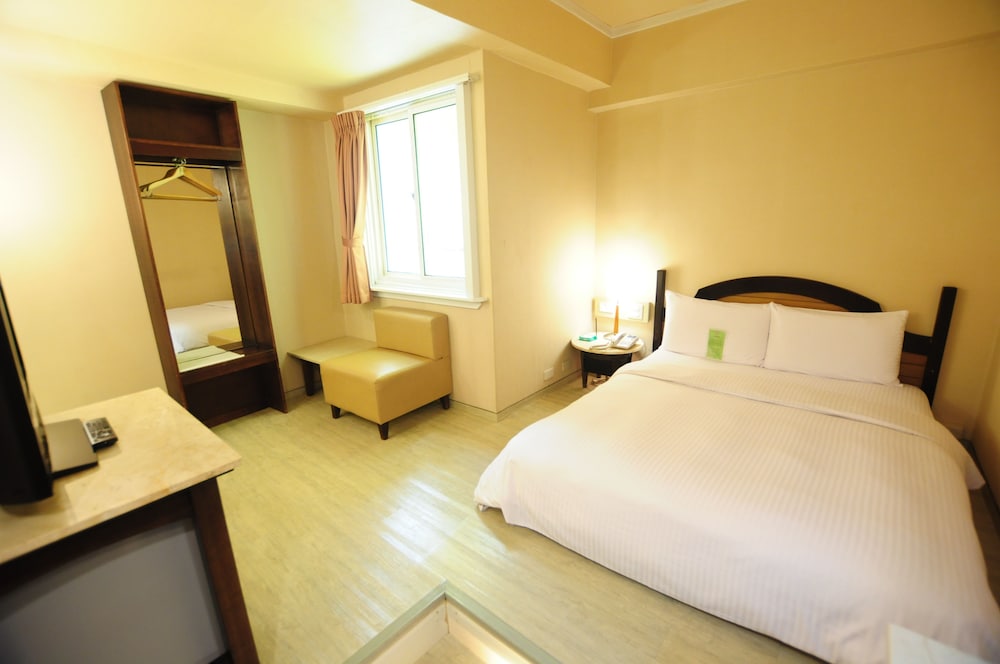 kindness hotel weiwuying