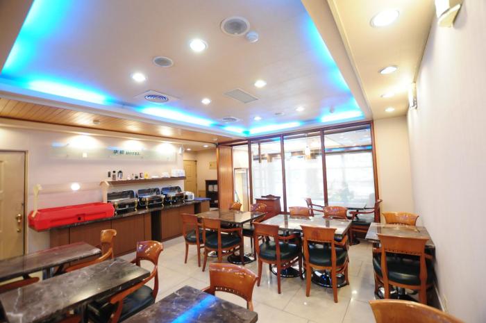 kindness hotel weiwuying