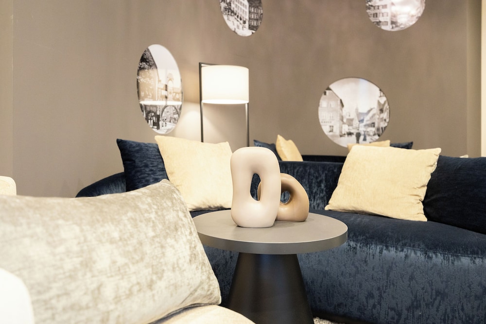 hotel kronjuwel by bright