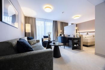 hotel kronjuwel by bright