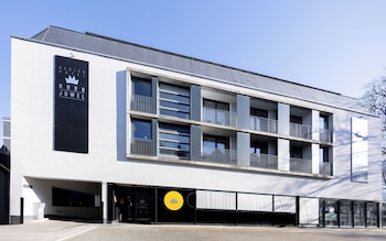 hotel kronjuwel by bright