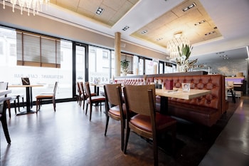 hotel kronjuwel by bright