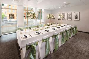 hilton garden inn birmingham brindley place