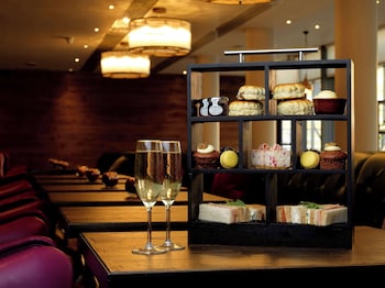 hilton garden inn birmingham brindley place