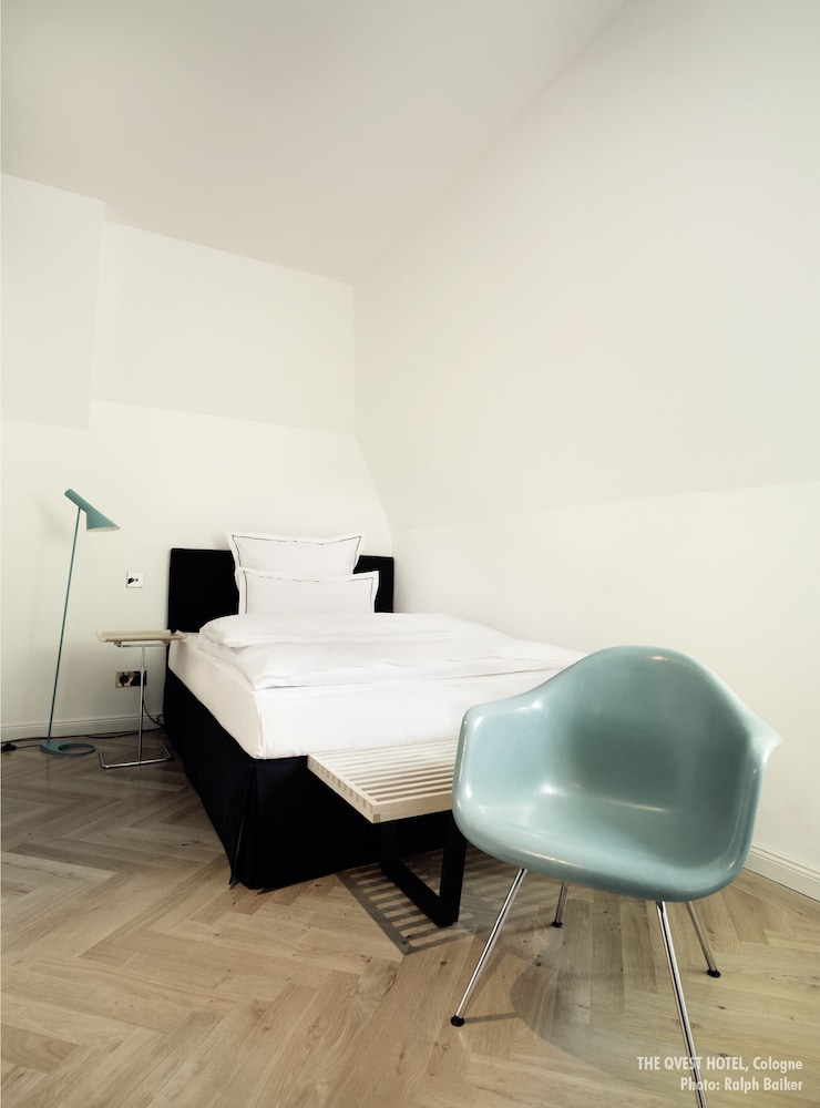 the qvest hideaway