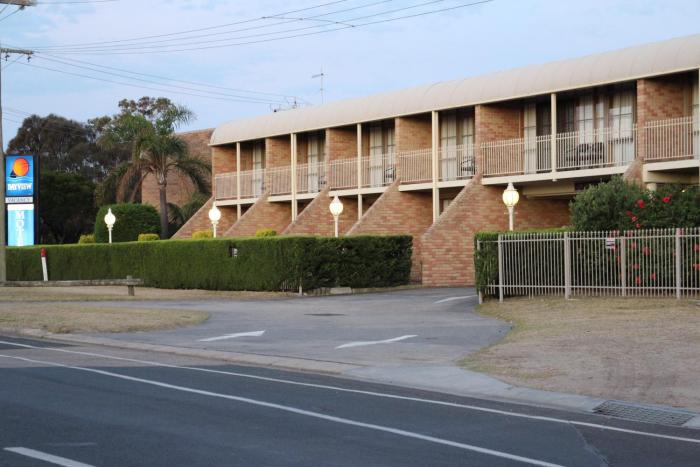 bayview motel rosebud