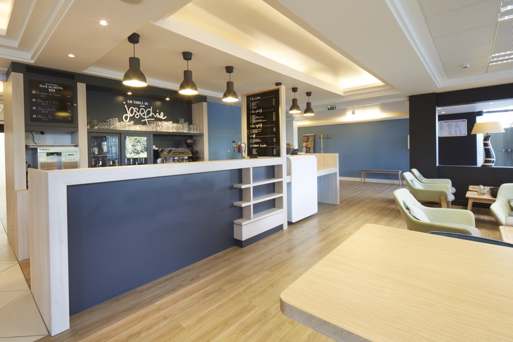 hotel kyriad bordeaux begles