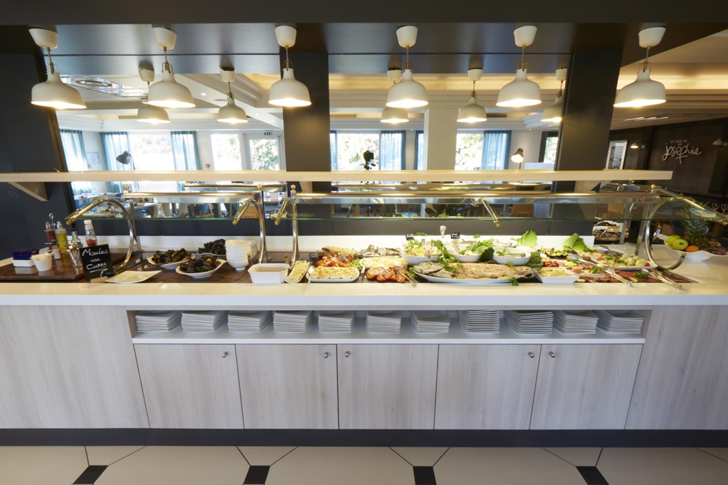 hotel kyriad bordeaux begles