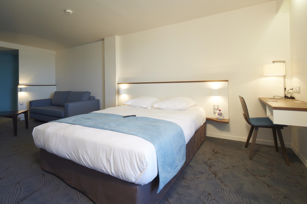 hotel kyriad bordeaux begles