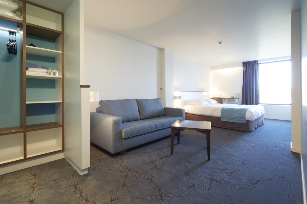 hotel kyriad bordeaux begles