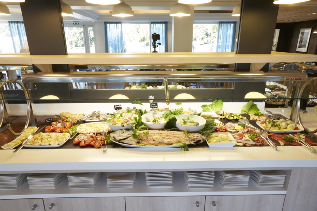 hotel kyriad bordeaux begles