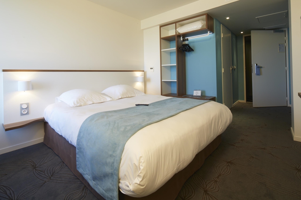 hotel kyriad bordeaux begles