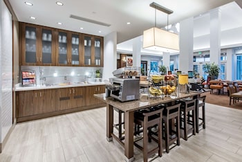 hilton garden inn minneapolis airport mall of america