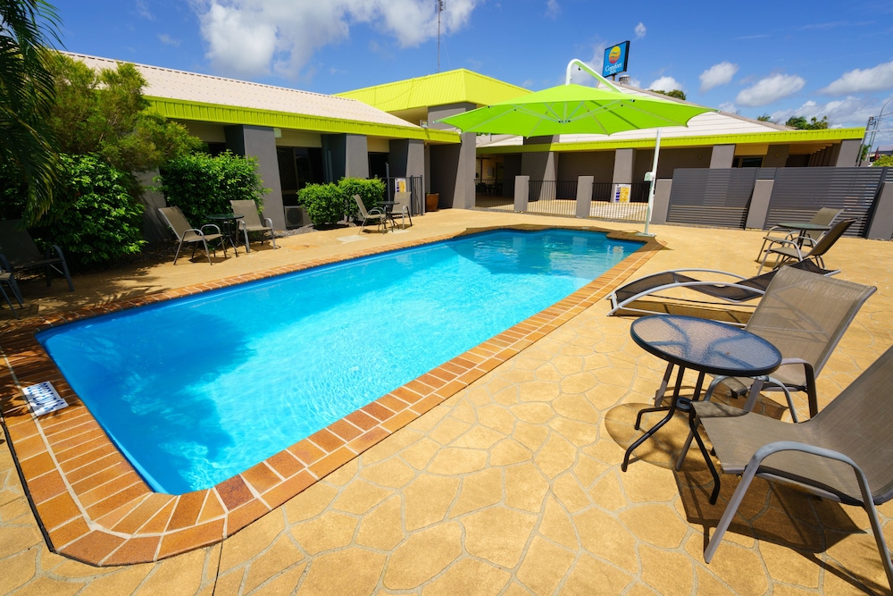 comfort inn on main hervey bay