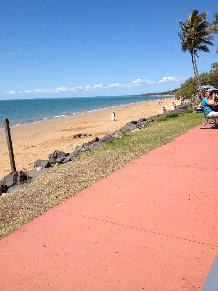 comfort inn on main hervey bay