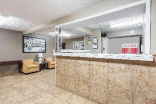 Super 8 By Wyndham Bloomington/Normal,Mclean>>Bloomington,2 star