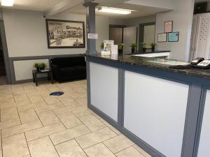 Super 8 By Wyndham Bloomington/Normal,Mclean>>Bloomington,2 star