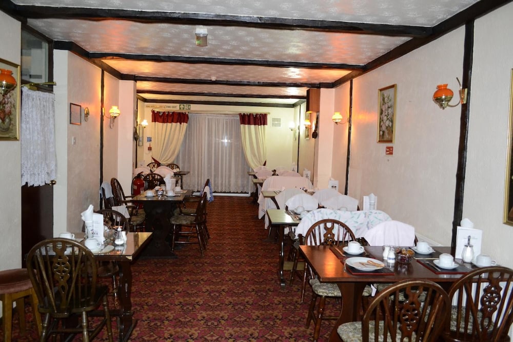 cranbrook hotel