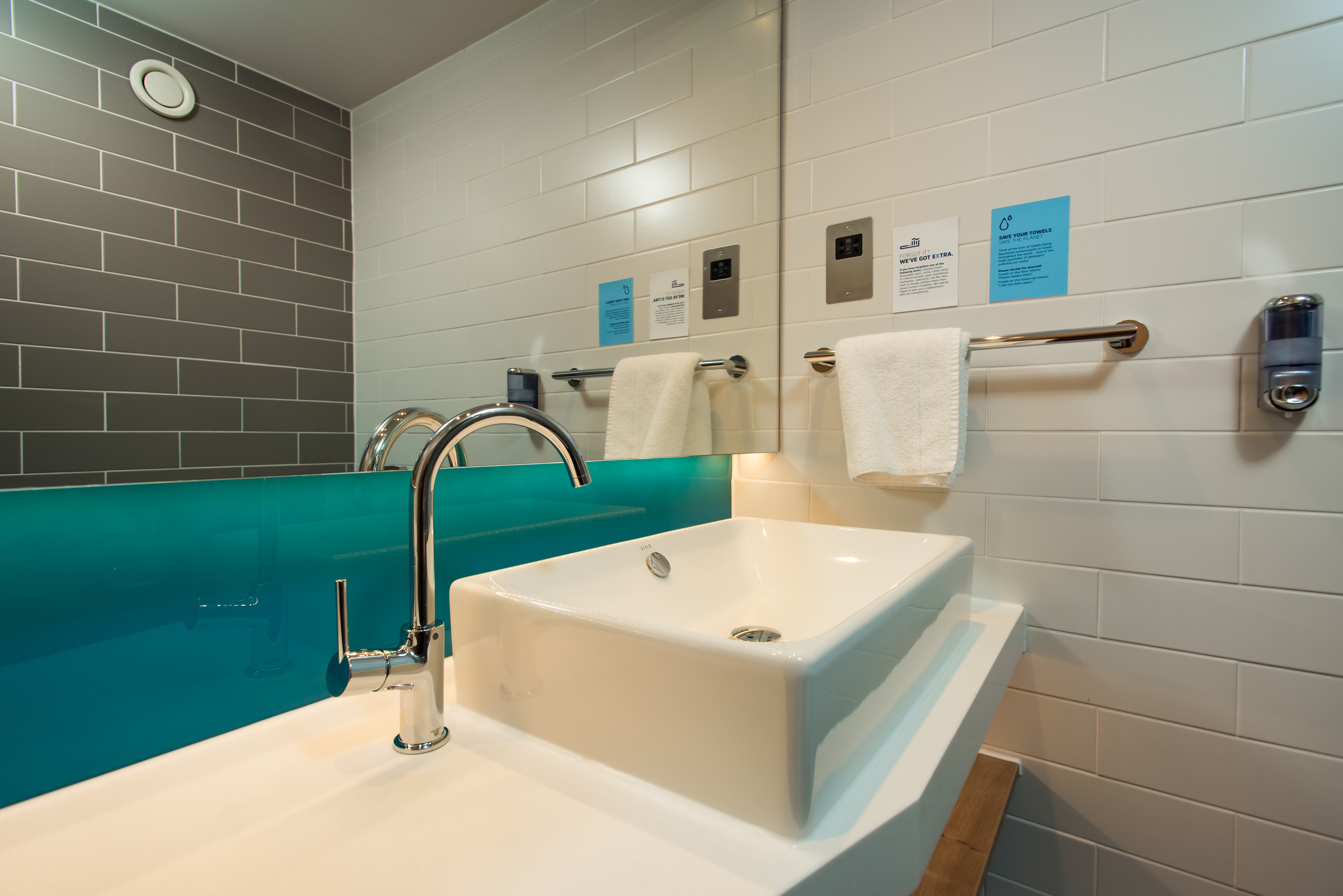 holiday inn express burton upon trent by ihg