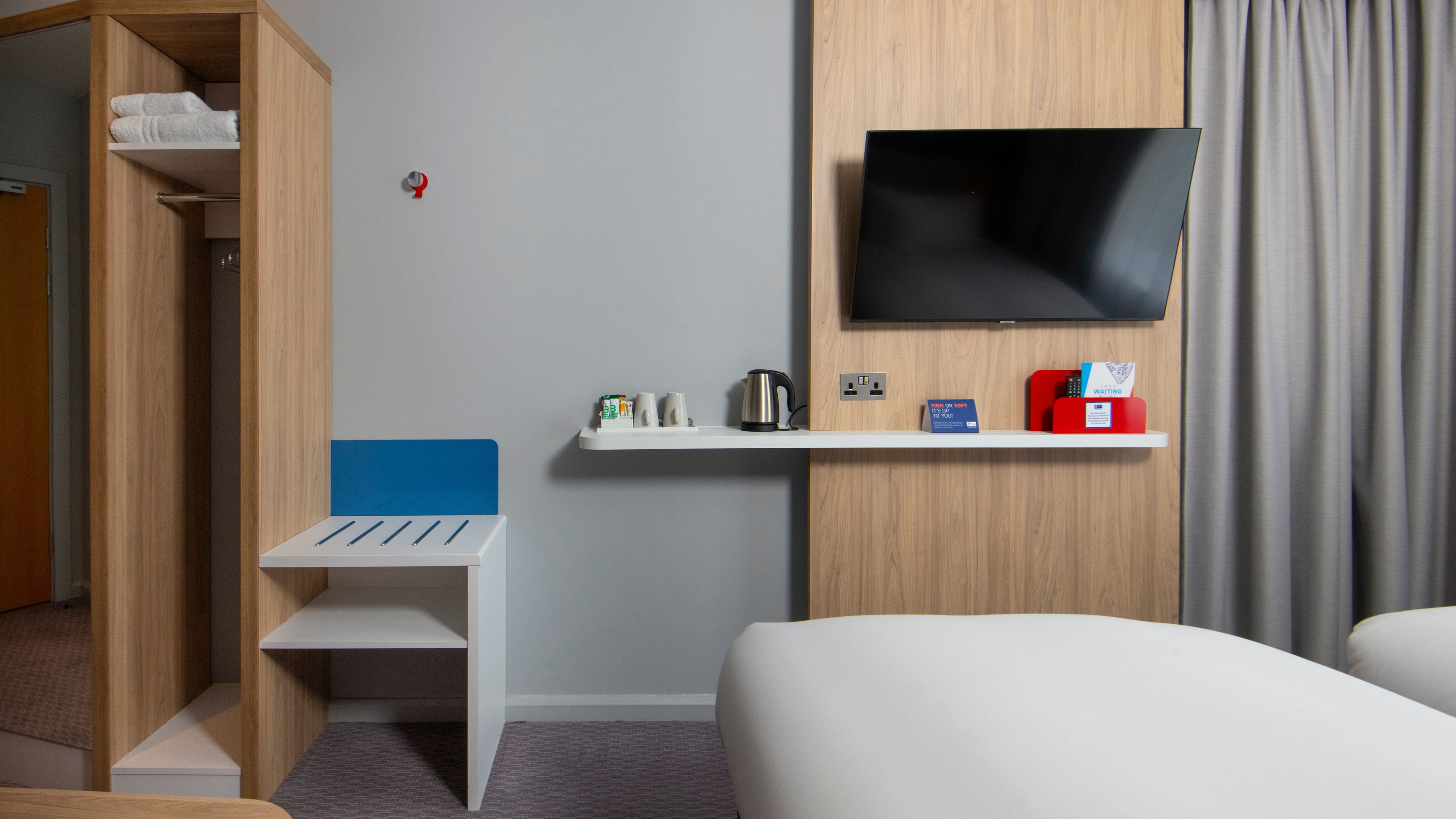 holiday inn express burton upon trent by ihg