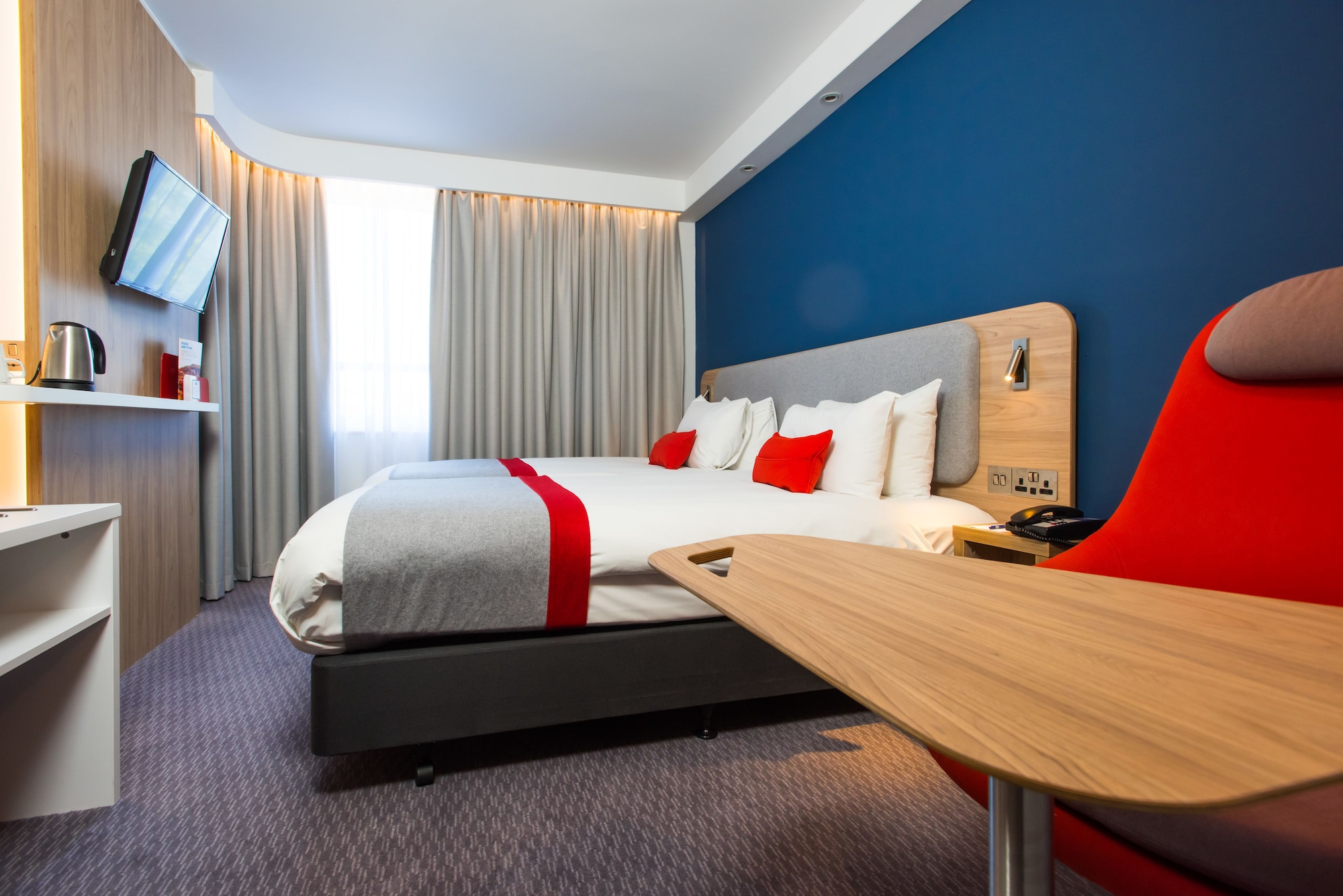 holiday inn express burton upon trent by ihg