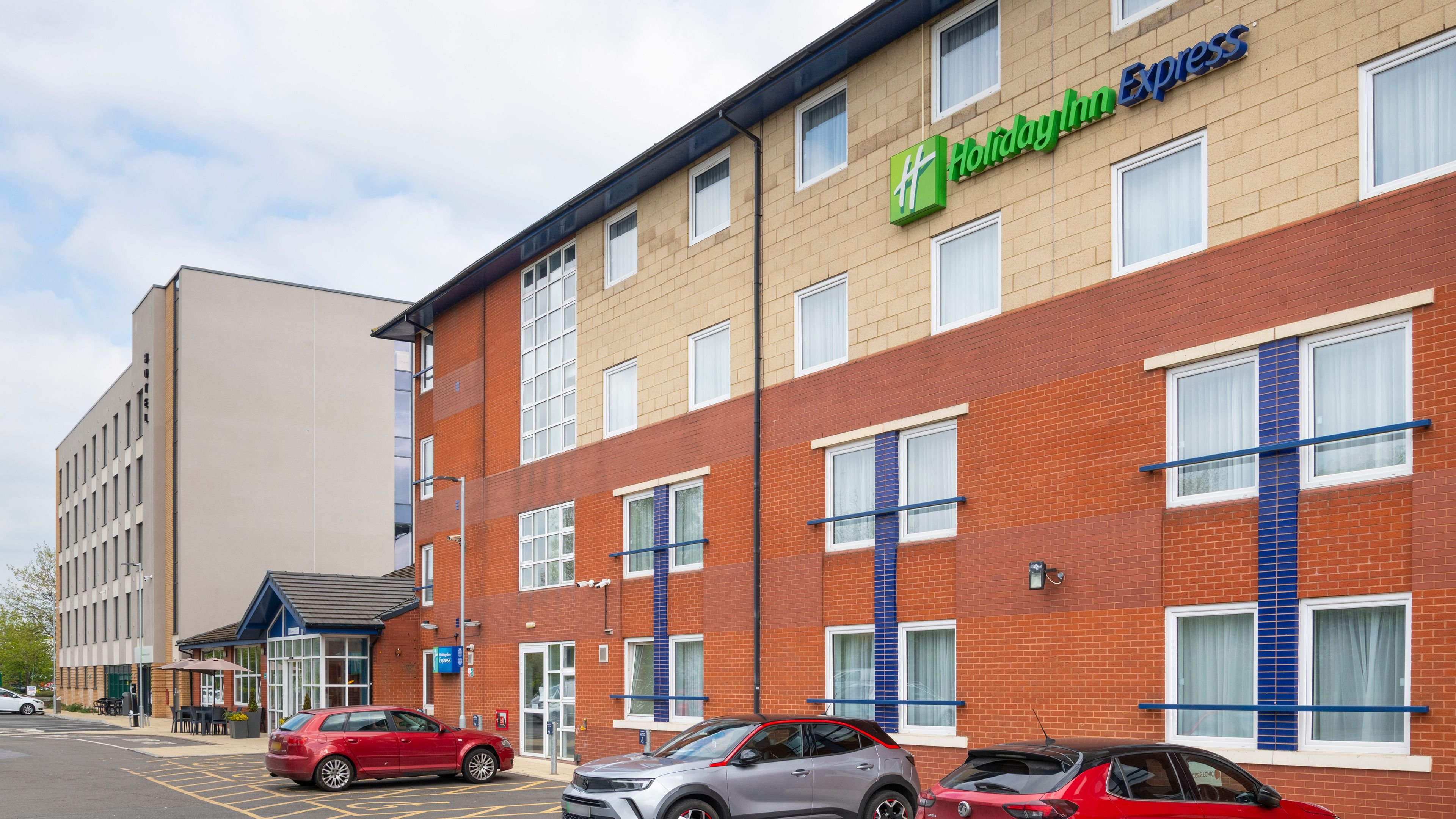 holiday inn express burton upon trent by ihg