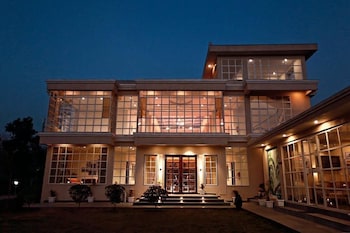 the arham garden and resort