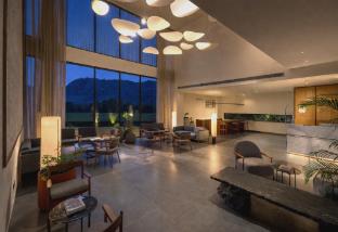 avisa hotel and resort