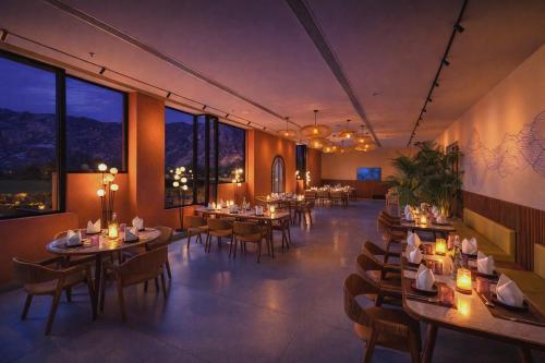 avisa hotel and resort