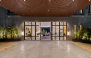 avisa hotel and resort