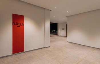 avisa hotel and resort