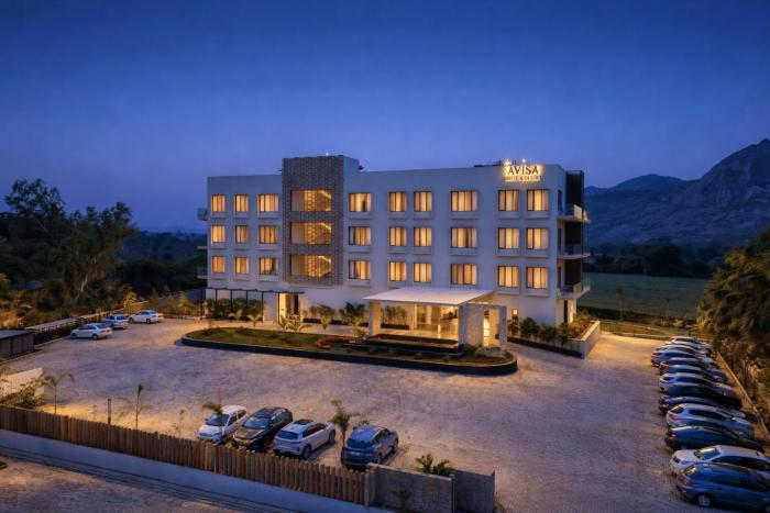 avisa hotel and resort